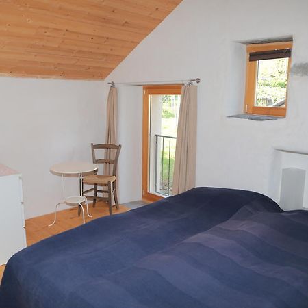 Casa Flora Apartment Verdabbio ภายนอก รูปภาพ
